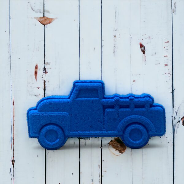 Blue vintage truck bath bomb