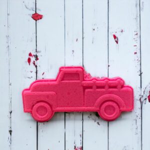 Pink vintage truck bath bomb